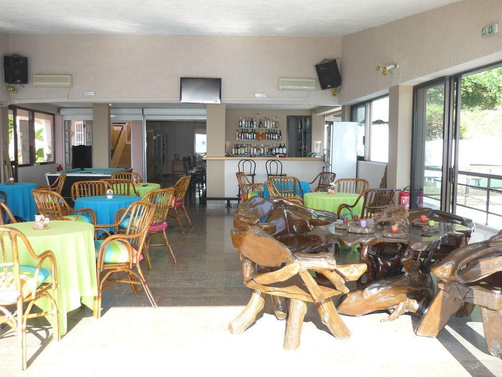 Karina Hotel Benitses  Exterior foto